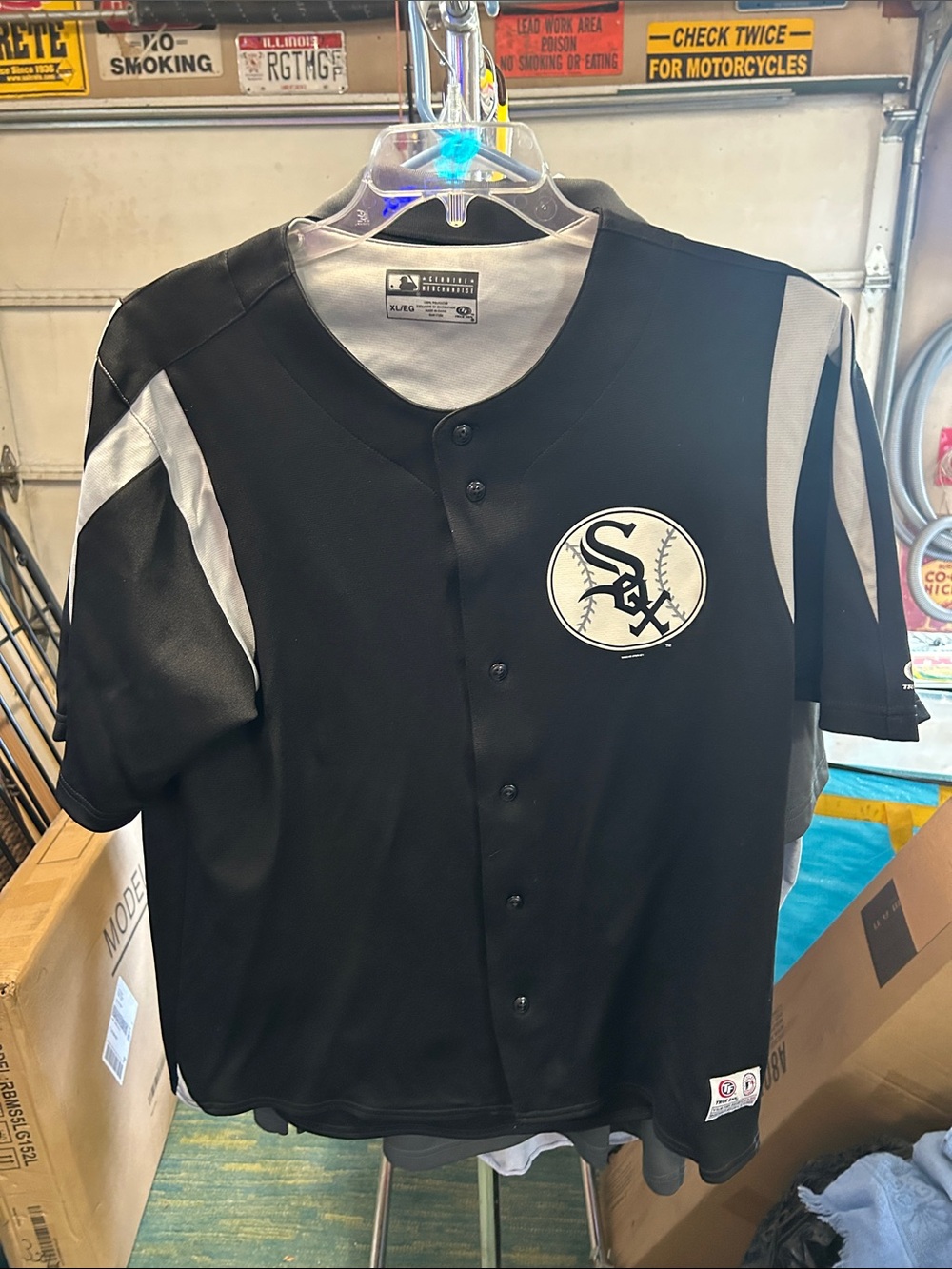 Genuine Merchandise Black and Gray Chicago White Sox Button-Up Jersey